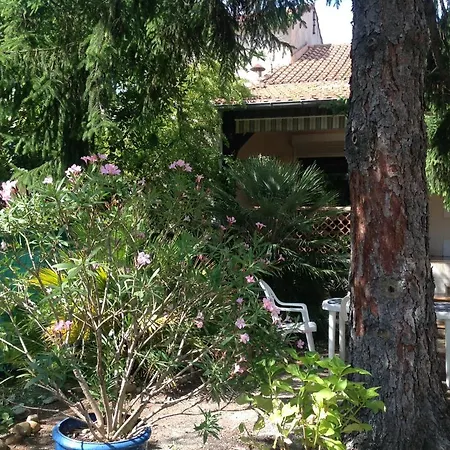 La Bigotiere Avec Clim Et Jardin Vila Arles Exterior foto